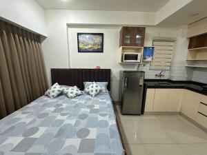 The Jaipur Loft Modern Studio