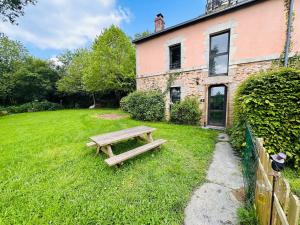 Maisons de vacances Maison au calme pour 20 personnes : photos des chambres