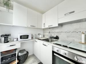 Downtown - Fully equipped studio - Wi-Fi and air conditioning