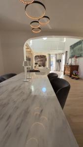 Villas Belle Villa climatisee calme dans un domaine prive : photos des chambres