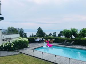 Maisons de vacances Villa heart of Evian swimming pool : photos des chambres