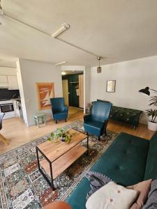 Beautiful apartment, free parking