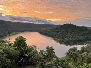 Volcan Hule Lodging - Río Cuarto