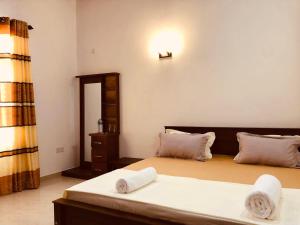 Ahasna Airport Villa