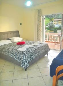 Holiday House Letta in a very quiet location - Agios Gordios Beach