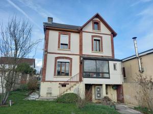 Maisons de vacances La locomotive by La BB12087 : photos des chambres
