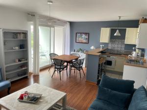 Sea view apartment, Center Audierne