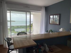 Appartements Sea view apartment, Center Audierne : Appartement 2 Chambres