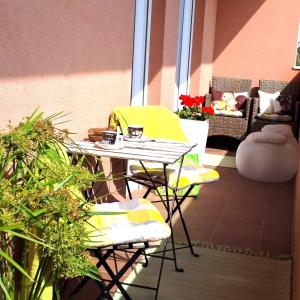 Nice family friendly apartment Oros Medulin, with pool, ggd
