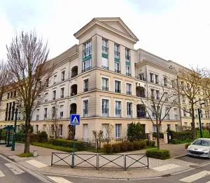 Appt 8 P, parking, Disney direct, Vallée Village - 马恩拉谷