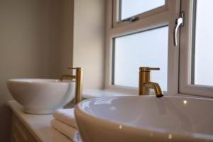 Church Road Retreats - Driftwood