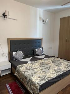 Studio Apartment at Golden Palms