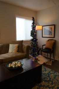 Grand millennial Style UW Cap Hill EV