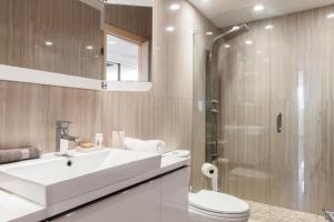 Ocean Reserve Luxury Condos Across from Sunny Isles Beach