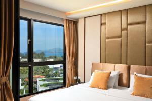 1bdr Seaview Apartment near Surin Beach