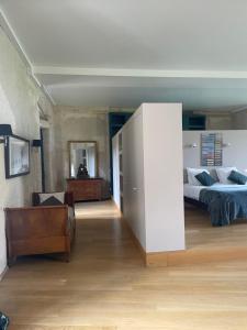 Château de Meauce, Chambre Catherine de Monteruc