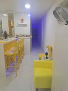 Quarto confortável pertinho da praia