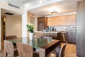 Ocean Reserve Luxury Condos Across from Sunny Isles Beach