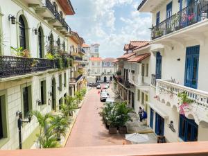 Amazing experience in Casco Viejo historical site 3