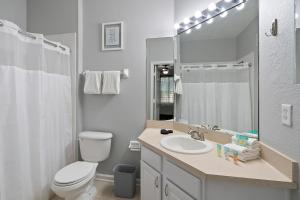 Cw7671-205 3Br Condo