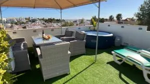 Apartment Beta - 2 Bedrooms, Private Rooftop Patio with Hot Tub, BBQ and View - Ferragudo