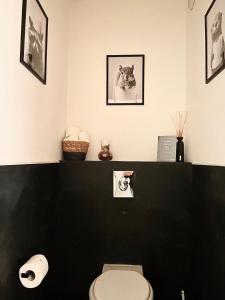 Appartements Lovely city center rental with balcony : photos des chambres