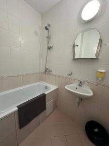 Студио за гости Трипъл Н Слънчев Бряг - Triple N Guest Studio Sunny Beach