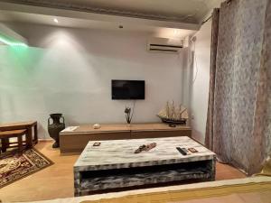 2 Rooms Nirvana Apartment