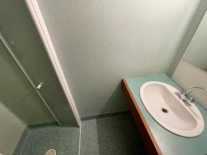Auberges de jeunesse Gite et Hostel Le Ty Bihui : Chambre Triple