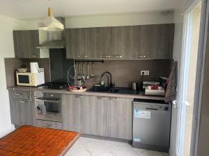 Villas Country house with unfenced garden : photos des chambres