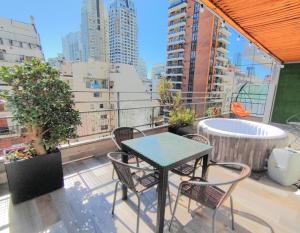 Stunning Private Terrace Jacuzzi and Barbecue