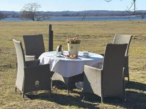 Saxeröd by the lake - Sjöbo