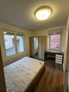 Au relais de la gare