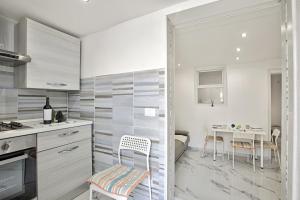 Nitti Apartment In The Centre Of Bari - Happy Rentals