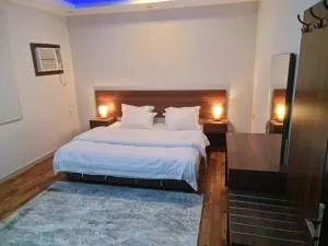 new house - Al ‘Uqūl