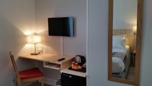 Hotels Hotel Le Compostelle : photos des chambres