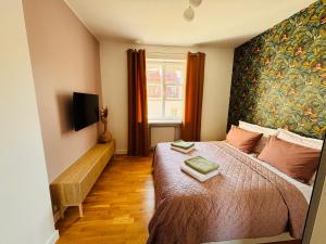 Miodowa Old Town Residence, Historic Royal Route