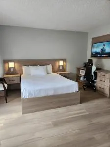 Paradise Motel - Sicamous