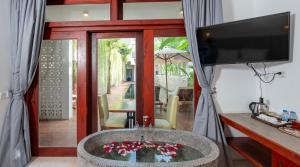 Victoria Central Residence