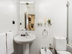 Apartment near picturesque Ribeira do Porto