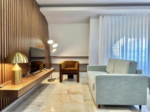 Bright apartment near Bolhao metro station