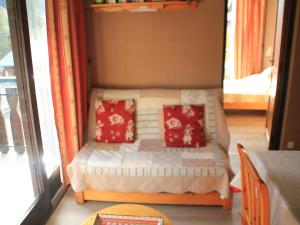 Apartment in Chatel with balcony