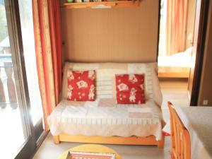 Apartment in Chatel with balcony