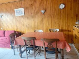 Apartment in Chatel with ski locker