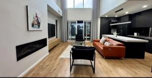 4Bedroom Luxury home with Comfort & Stylish