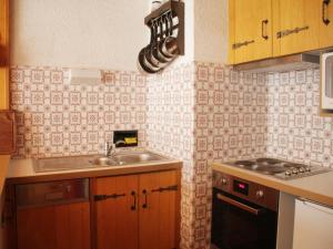 Apartment with private garage in Chatel