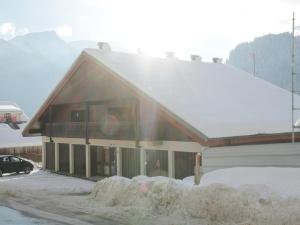 Apartment near centre Chatel with balcony