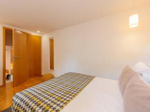 2 Bedroom Apartment in Oporto