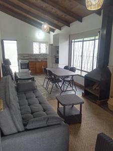 Casa con piscina climatizada para 6 personas en Parque del plata