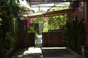 Baronda Guest House - Batimee Island